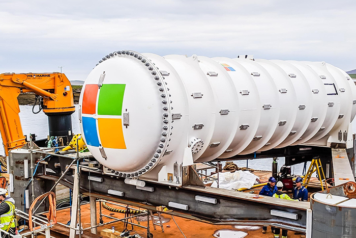 Microsoft Sinks Underwater Data Center for Project Natick Testing